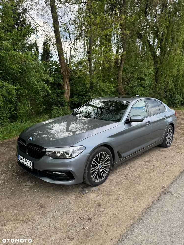 BMW Seria 5 530i xDrive Sport Line - 1