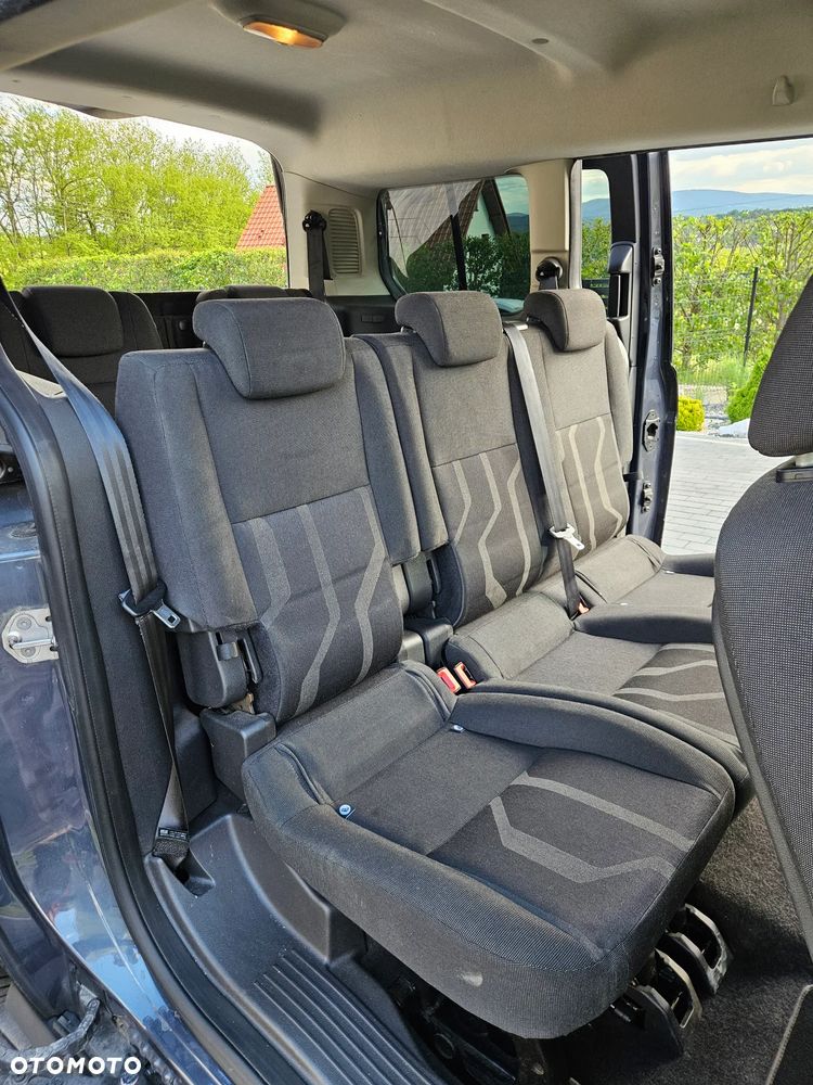 Ford Tourneo Connect - 14