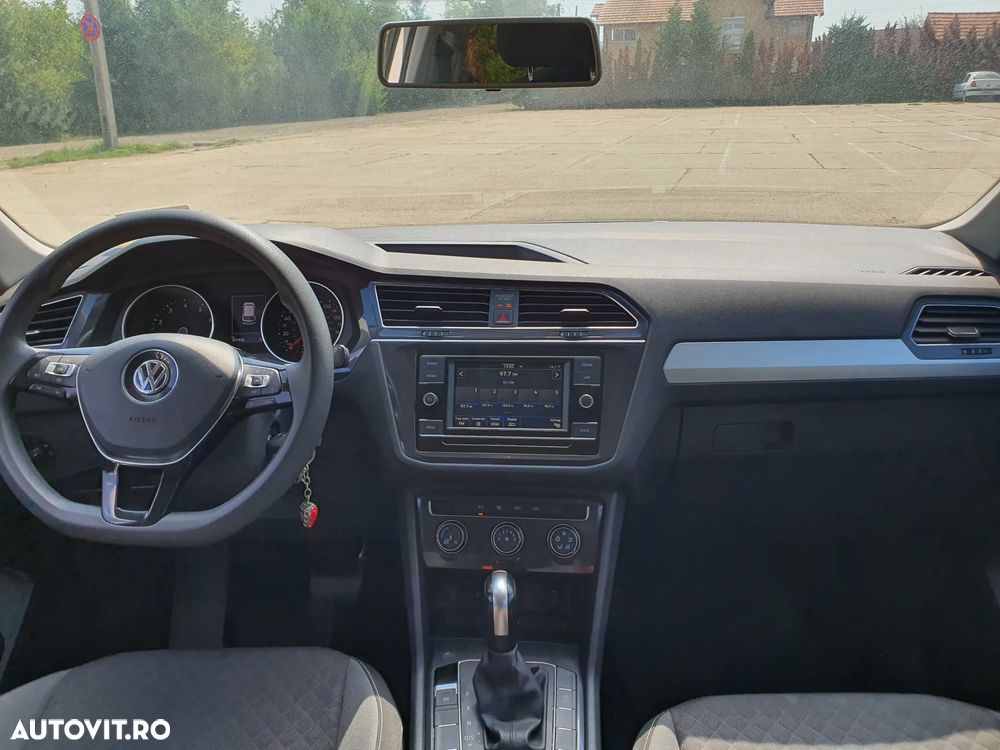 Volkswagen Tiguan - 9