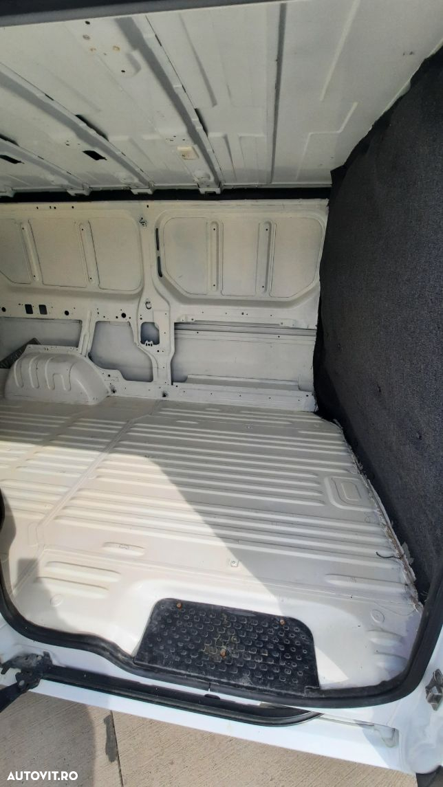 Renault Trafic - 7