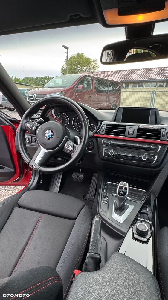 BMW Seria 3 320i Sport Line - 7