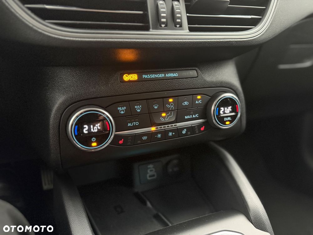 Ford Focus 1.0 EcoBoost Start-Stopp-System COOL&CONNECT DESIGN - 21