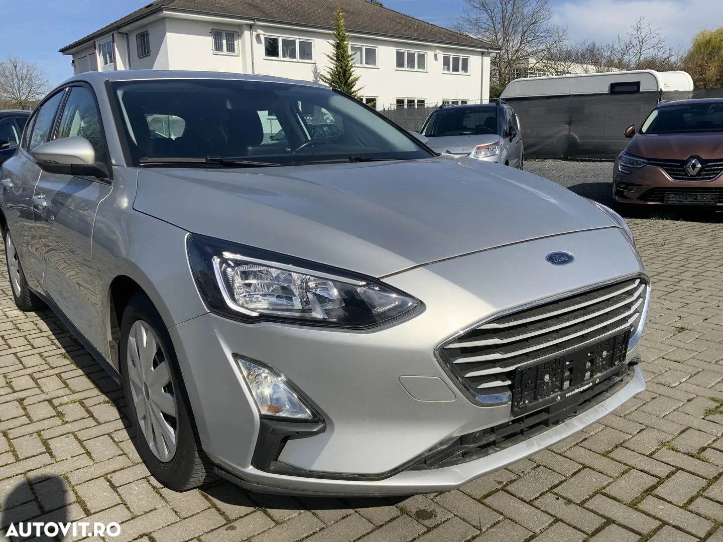 Ford Focus 1.5 EcoBlue Start-Stopp-System COOL&CONNECT - 9