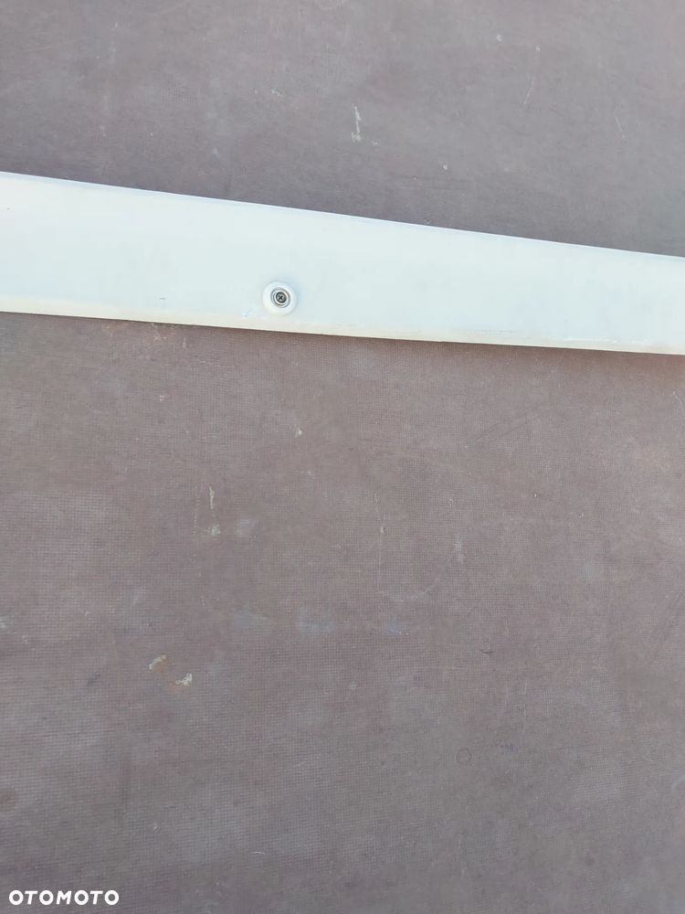 Poszycie słupka c prawa strona vw t4 - 5