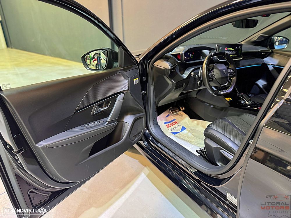 Peugeot 208 1.2 PureTech GT Line EAT8 - 14