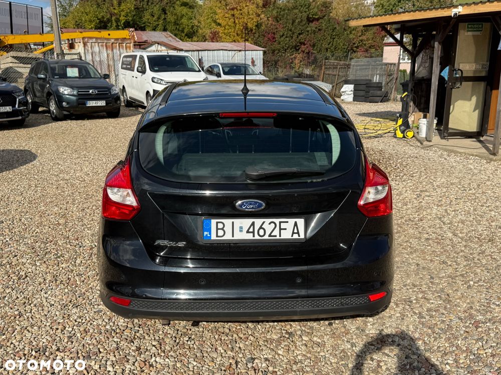 Ford Focus - 10