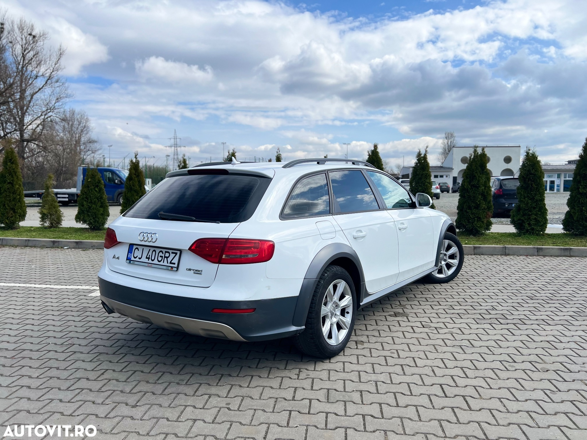 Audi A4 Allroad quattro 2.0 TDI DPF S tronic - 3