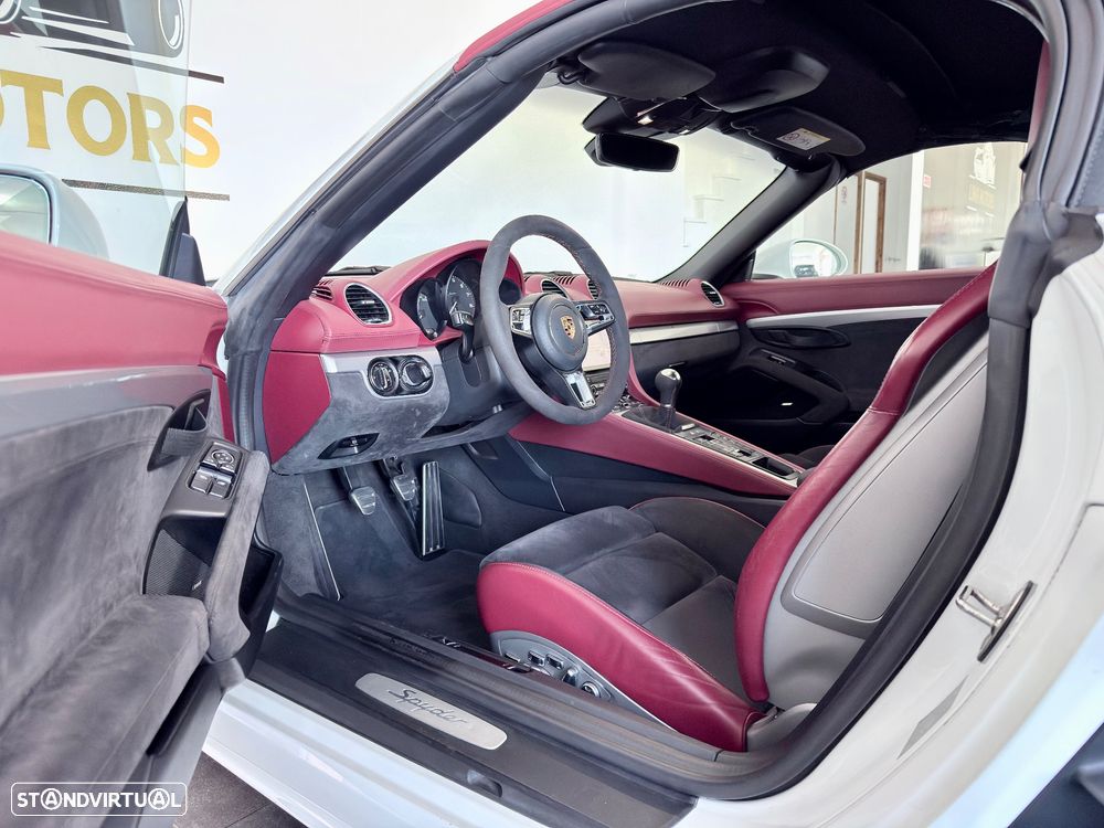 Porsche 718 Spyder Standard - 20