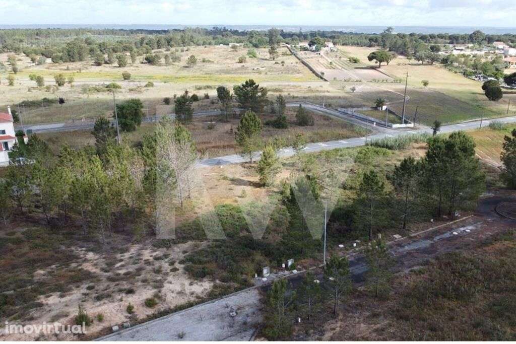 Terreno Urbano 645m2 - Grande imagem: 2/3