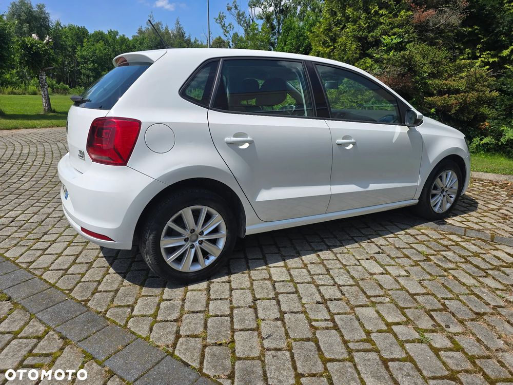 Volkswagen Polo 1.4 TDI (Blue Motion Technology) Comfortline - 6