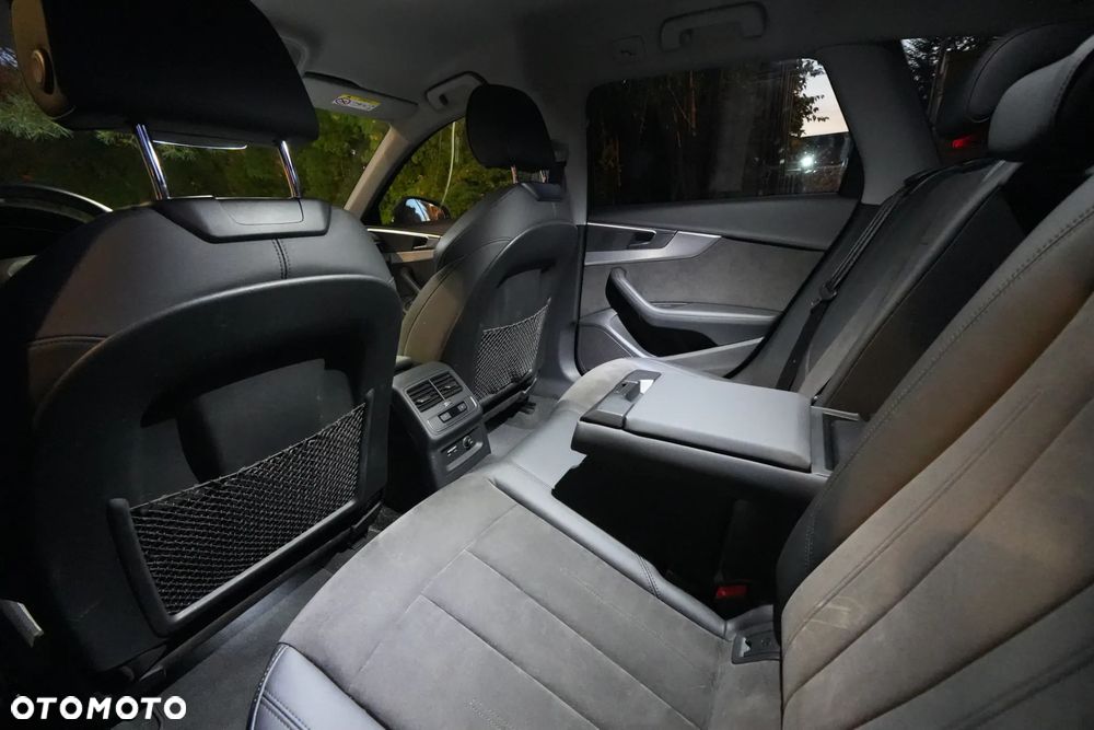 Audi A4 Allroad - 16