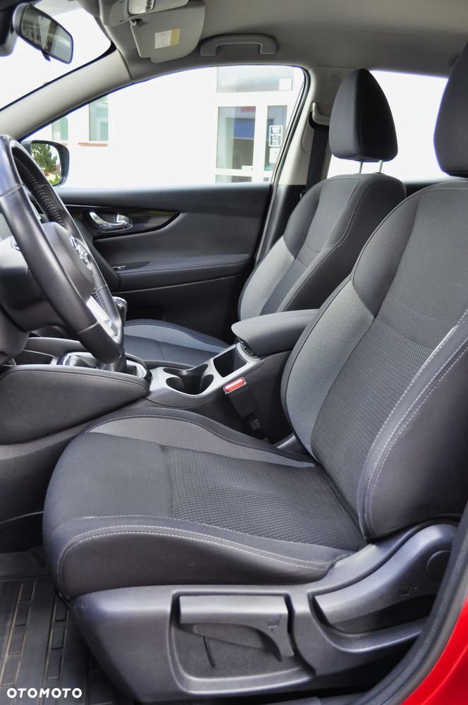 Nissan Qashqai - 10