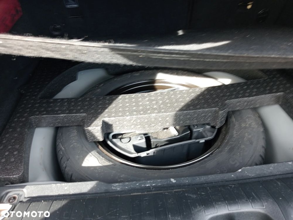 Peugeot 2008 PureTech 82 Style - 15