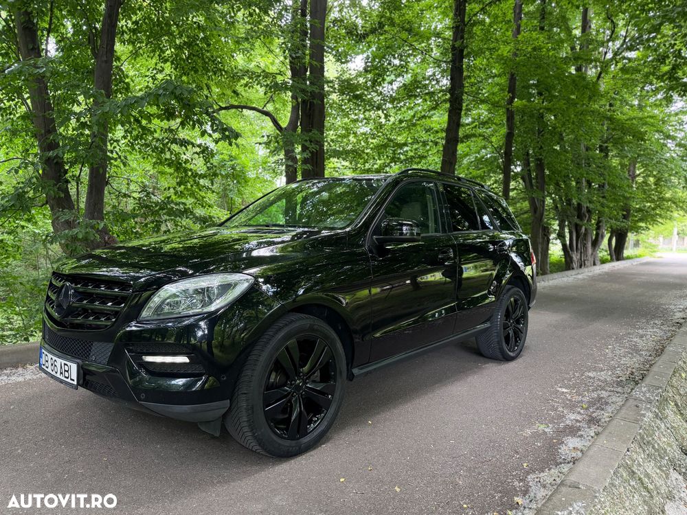 Mercedes-Benz ML - 12