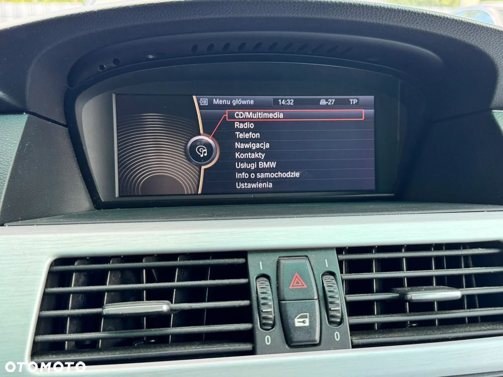 BMW Seria 5 520d Edition Exclusive - 18