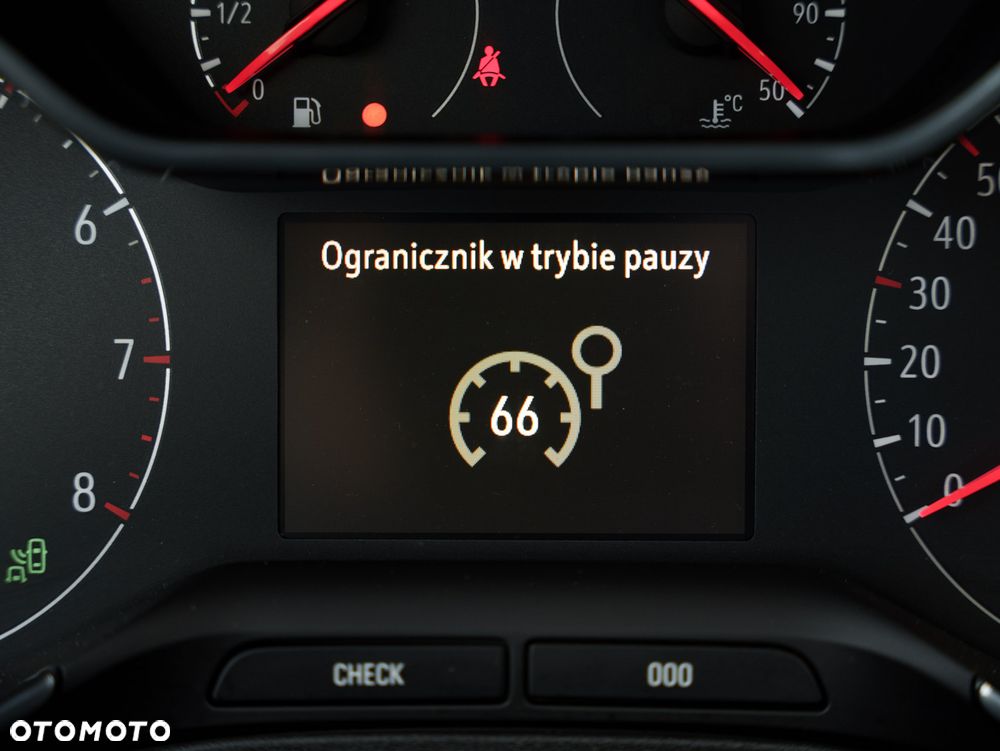 Opel Grandland X 2.0 D Start/Stop Automatik Innovation - 33