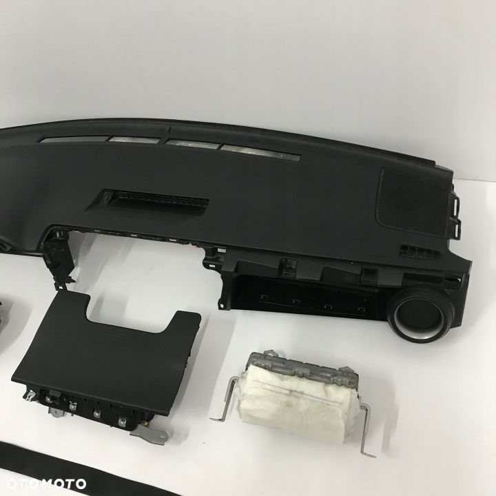 RAV 4 DESKA KONSOLA PODUSZKI PASY AIRBAG - 3