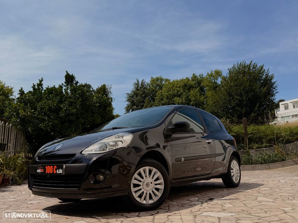 Renault Clio - 2