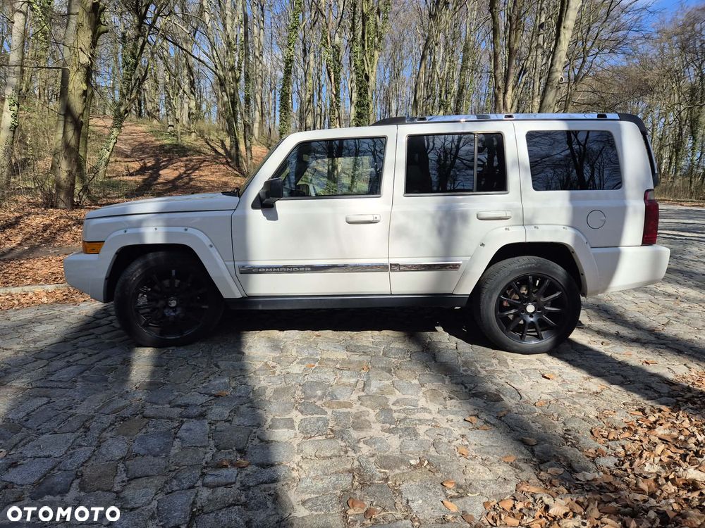 Jeep Commander 5.7 V8 Limited - 3