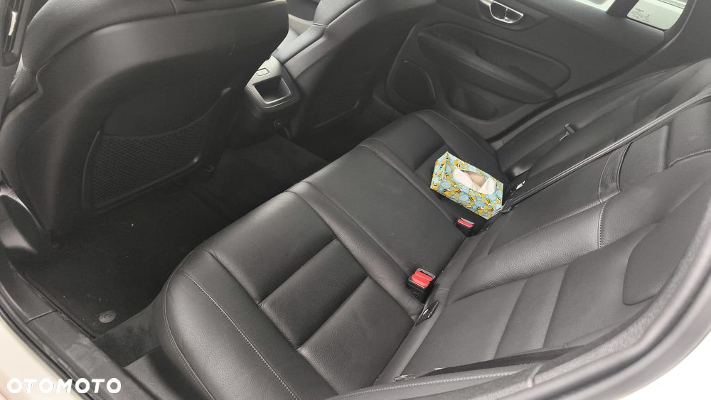 Volvo V60 B3 B Inscription - 10