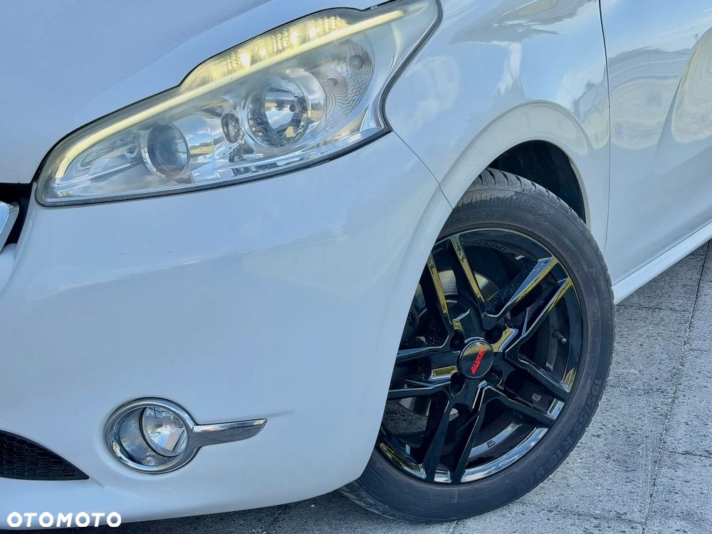 Peugeot 208 1.6 VTi Allure - 4