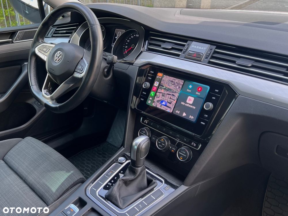 Volkswagen Passat 2.0 TSI Business DSG - 10