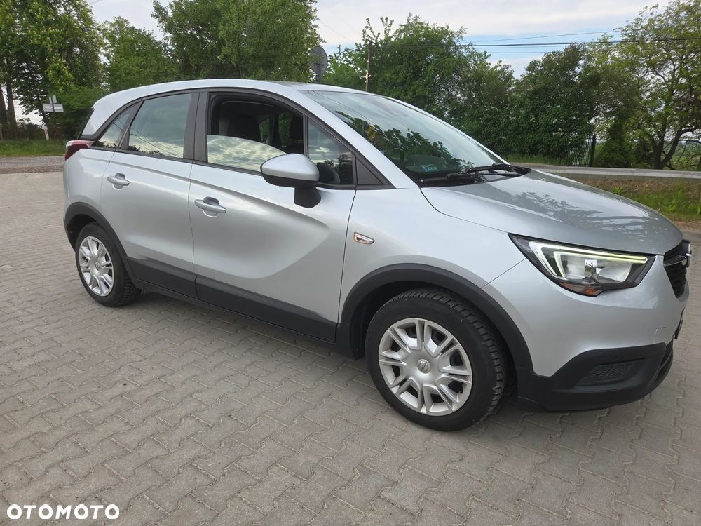 Opel Crossland X 1.2 Essentia - 19