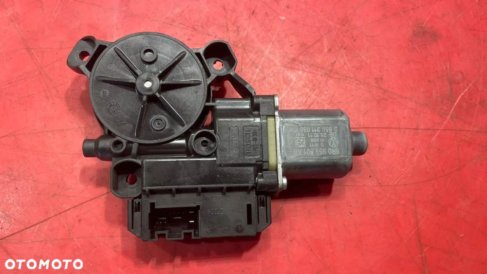6R0959801AB SILNICZEK SZYBY DRZWI SEAT VW - 4