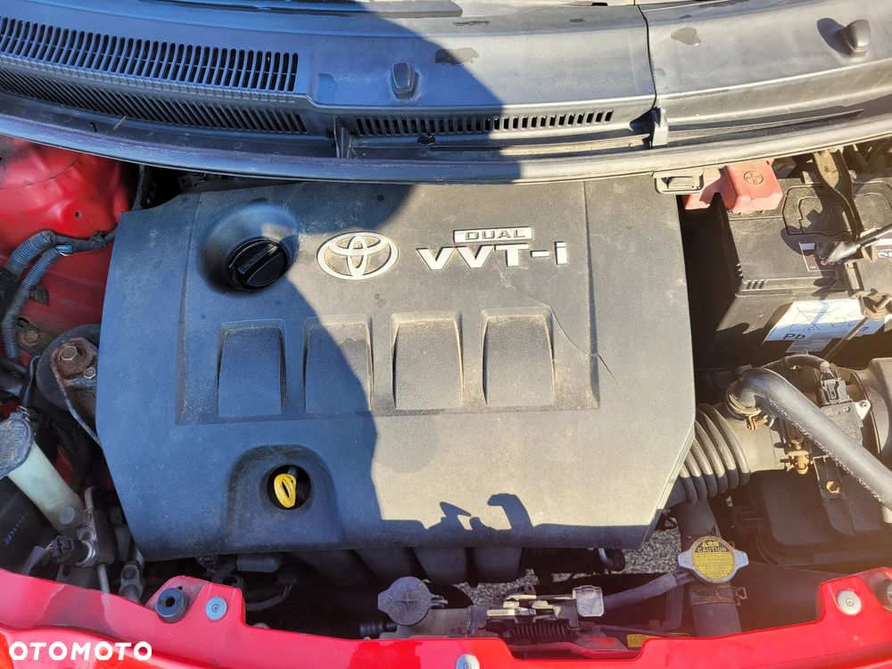 Toyota Yaris 1.8 VVT-i TSport - 15