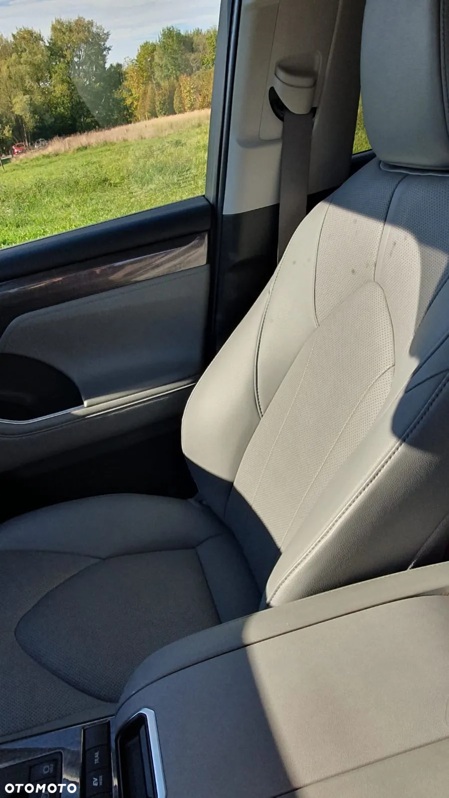 Toyota Highlander 2.5 Hybrid Prestige - 9