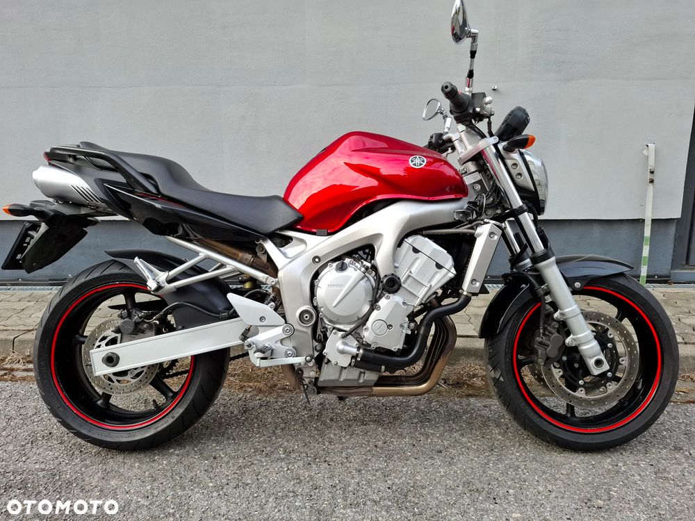 Yamaha FZ6 - 1