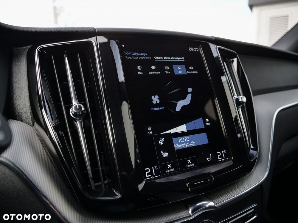 Volvo XC 60 - 25