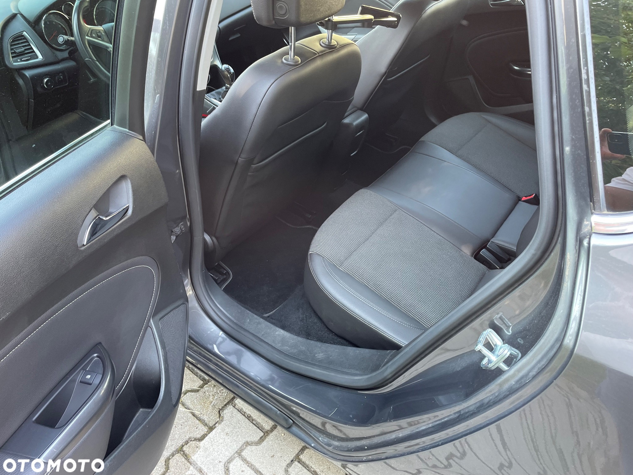Opel Astra 1.4 Turbo Cosmo - 9