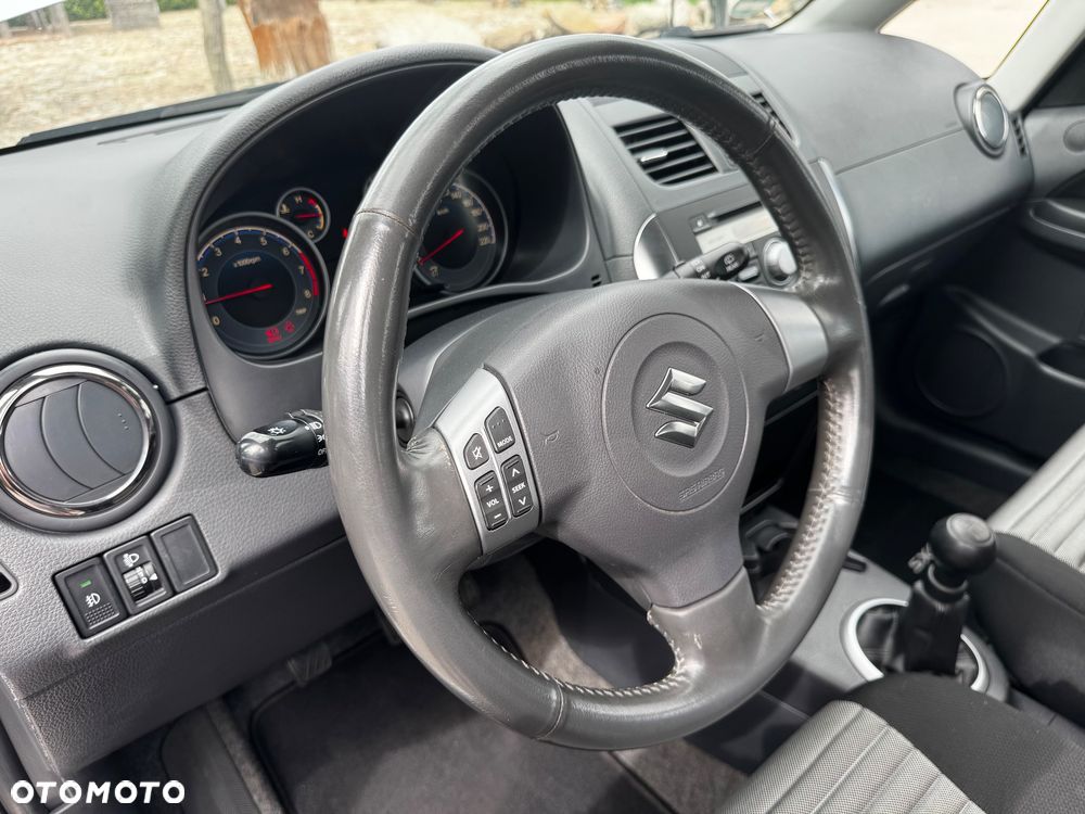 Suzuki SX4 1.6 VVT 4x2 Limited - 20