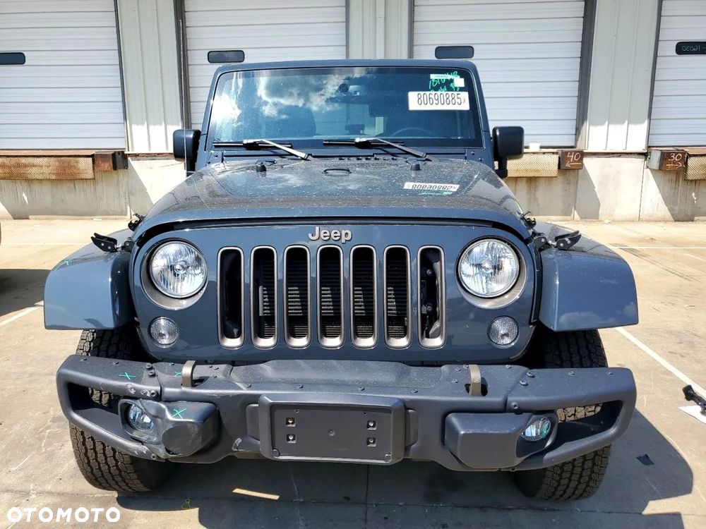 Jeep Wrangler - 6