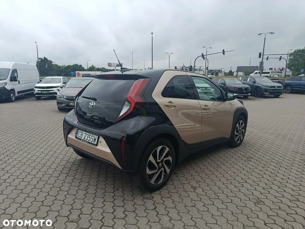 Toyota Aygo X 1.0 VVT-i Selection - 4