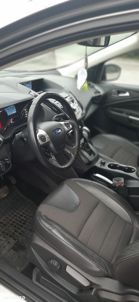 Ford Kuga 2.0 TDCi 4WD Titanium - 9