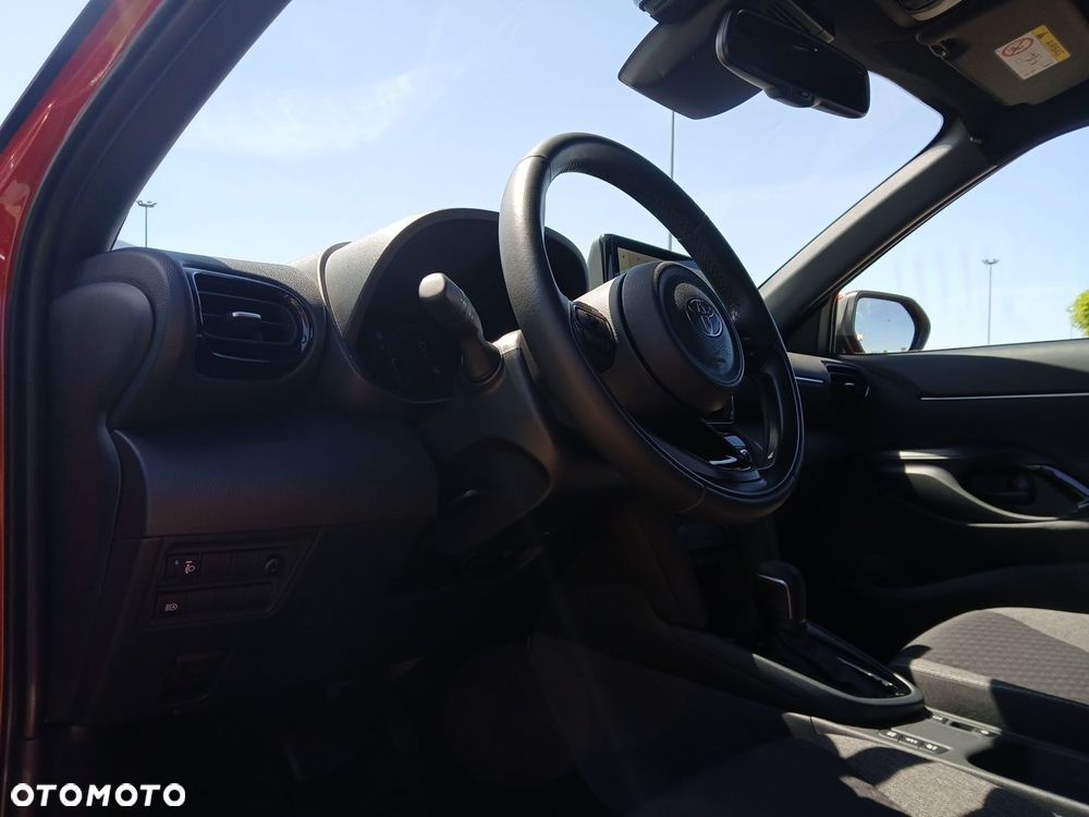 Toyota Yaris Cross Hybrid 1.5 Style - 19