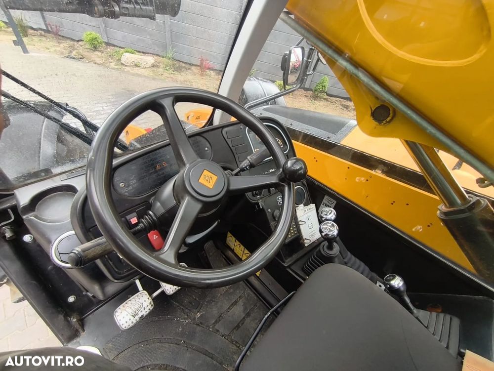 JCB 535-95 (853) - 7