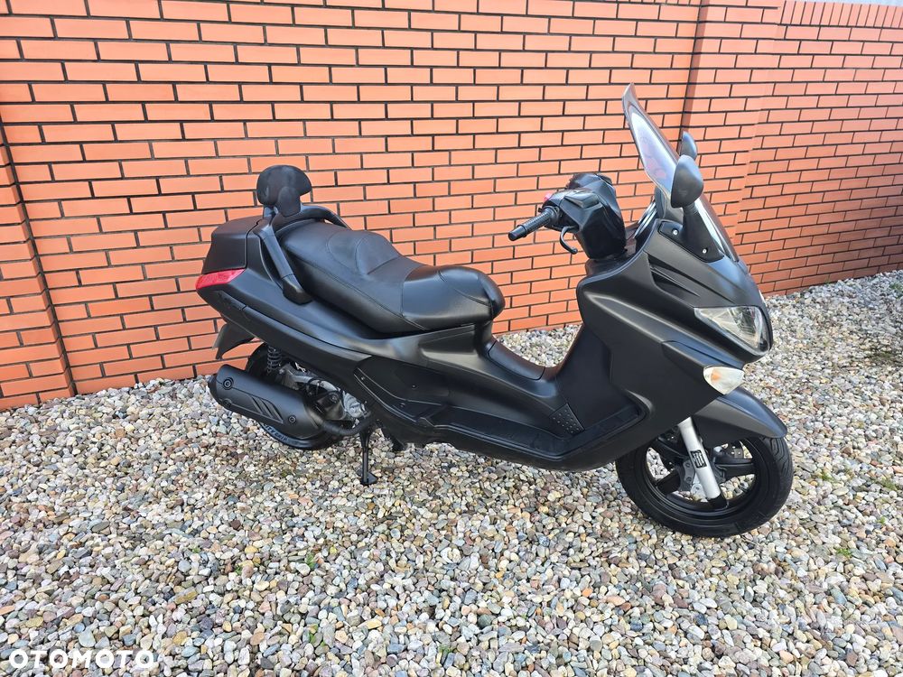 Piaggio Xevo - 3