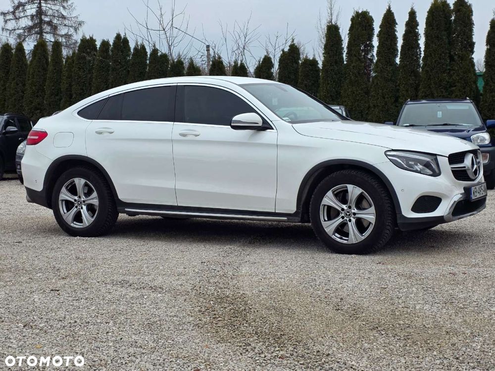 Mercedes-Benz GLC - 12