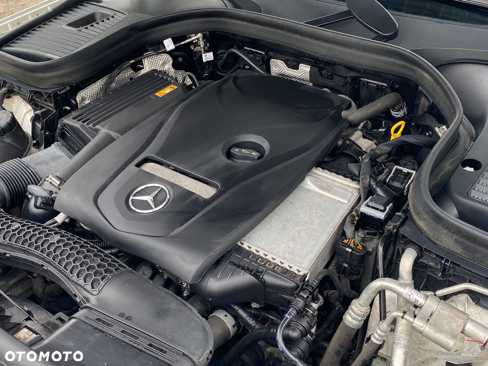 Mercedes-Benz GLC 250 4-Matic - 11
