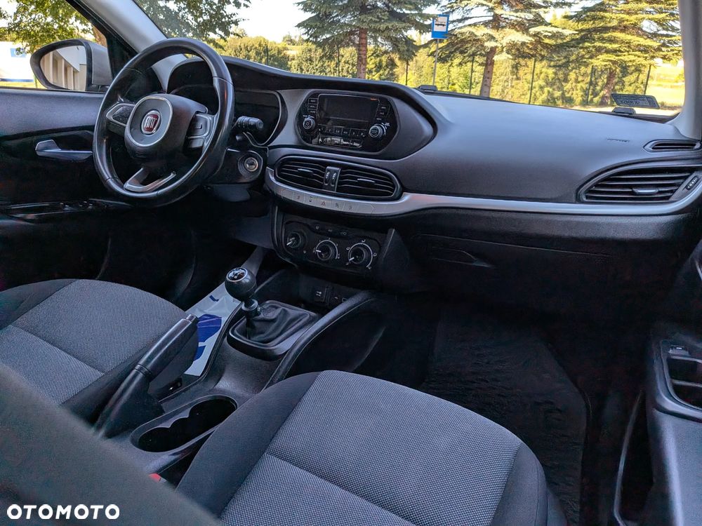 Fiat Tipo 1.4 T-Jet 16v Lounge EU6 - 7