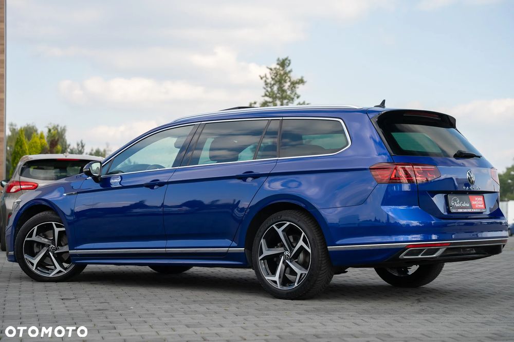 Volkswagen Passat 2.0 TDI SCR Highline - 13
