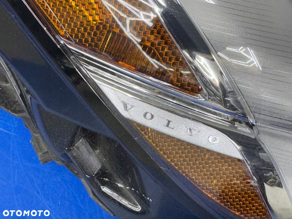 PRAWY FULL LED VOLVO V90 S90 BDB USA AMERYKA - 8