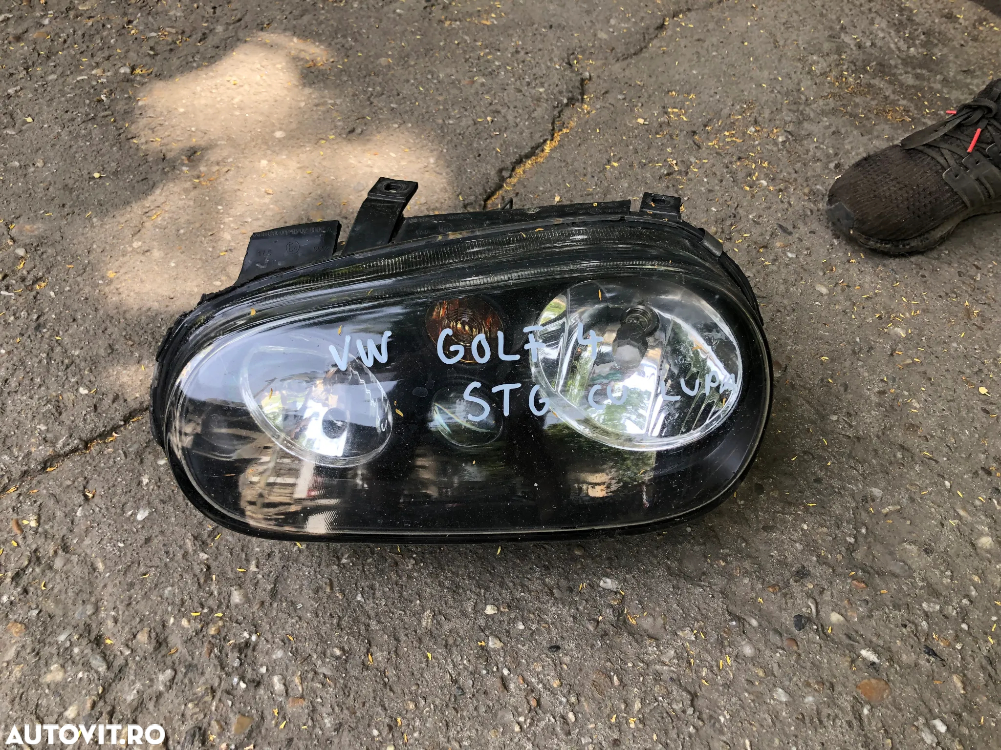 Far stanga/far dreapta Volkswagen Golf 4 halogen - 9
