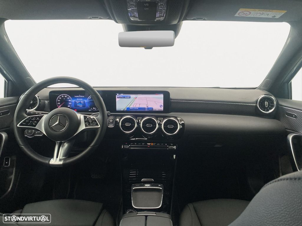 Mercedes-Benz A 250 e - 11