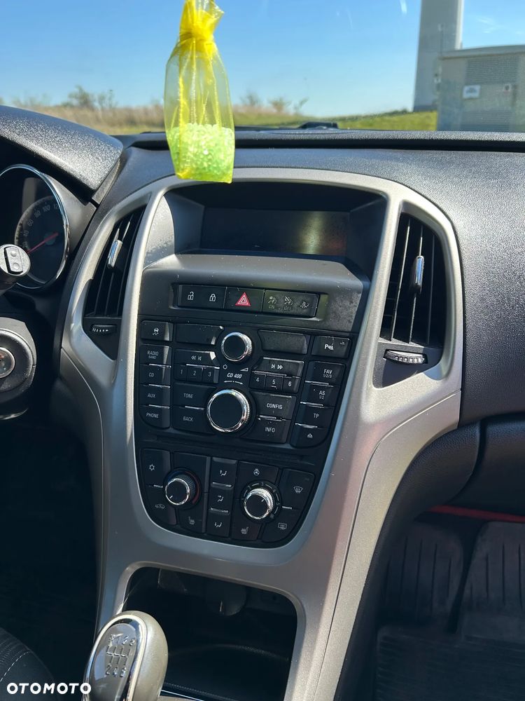 Opel Astra 1.4 Turbo - 9