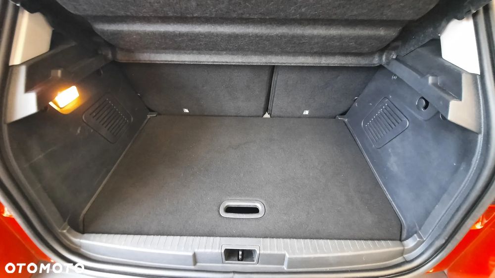 Renault Captur (ENERGY) TCe 90 LIFE - 32