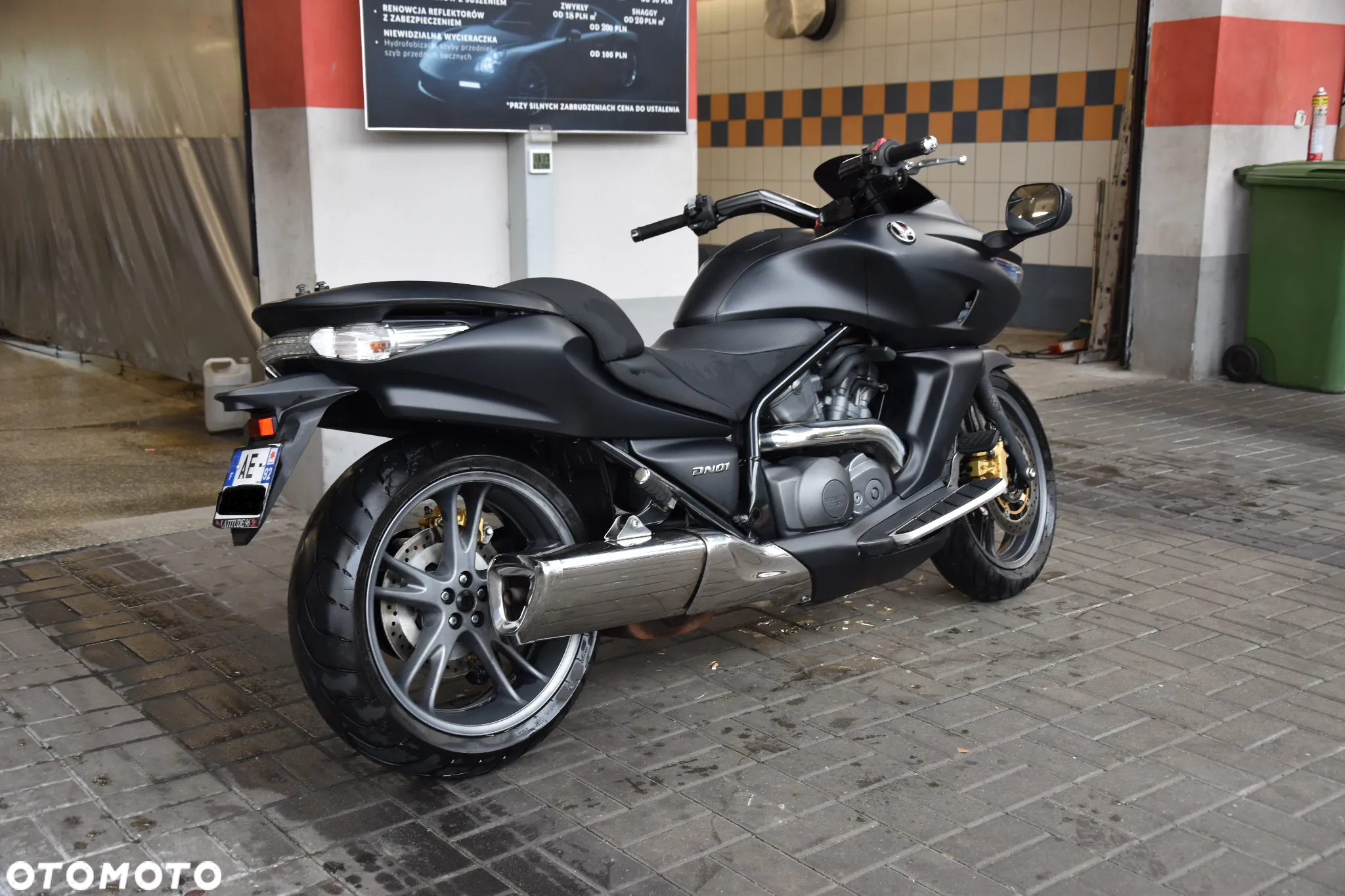 Honda DN-01 - 7